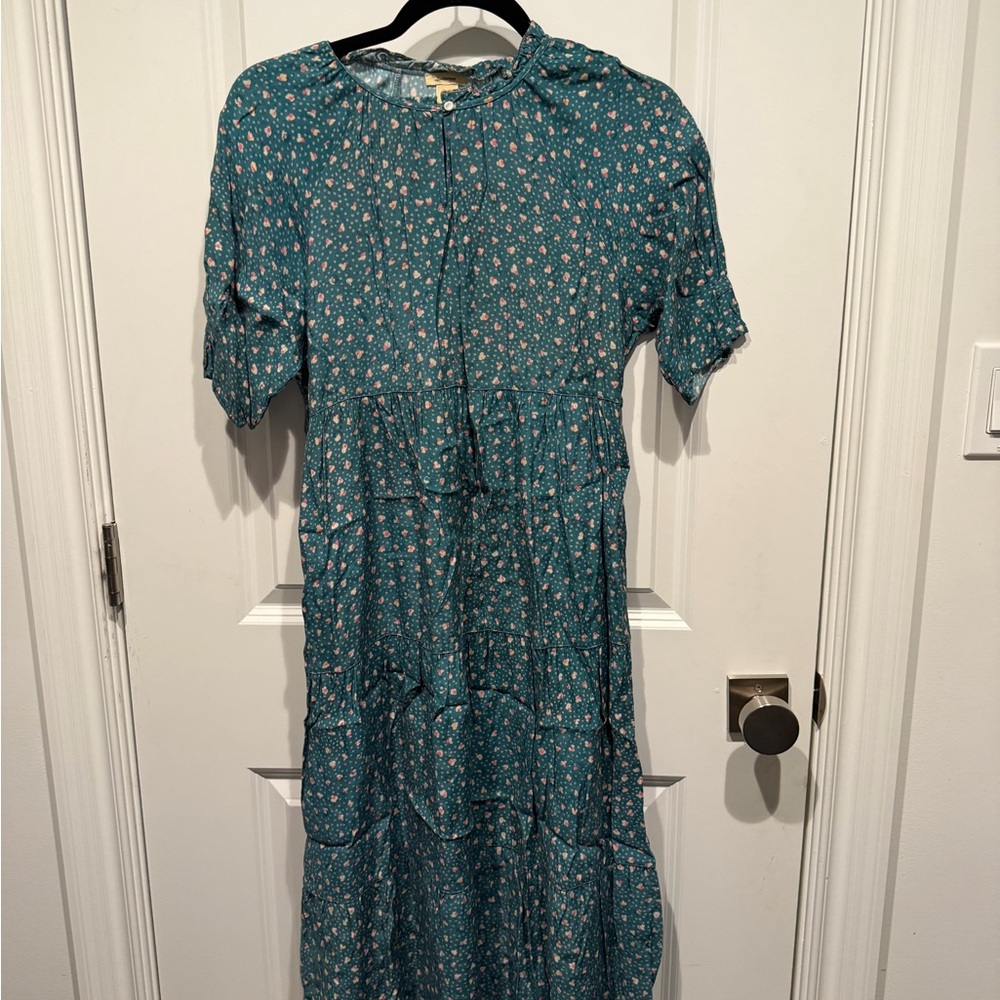 Bellerose Blue Floral Dress with Short Sleeves